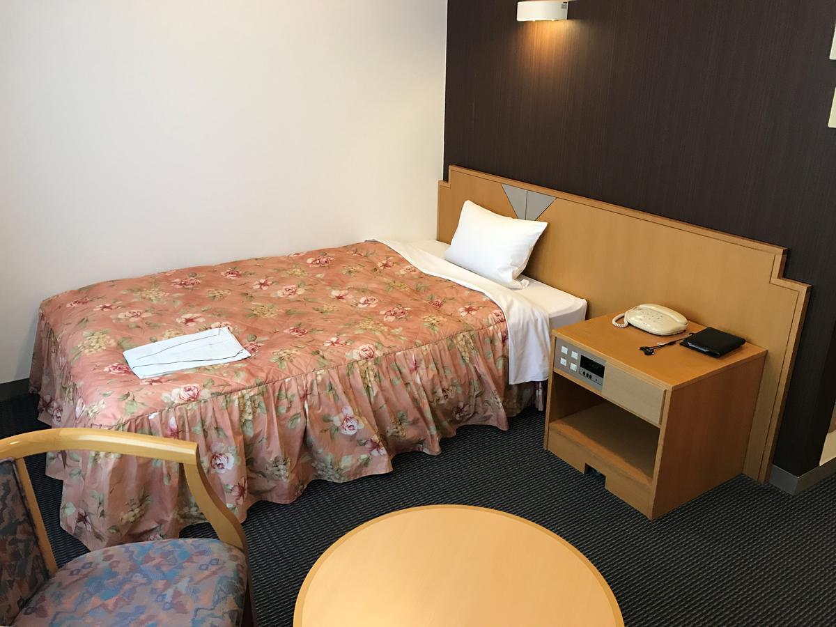 Shin Sayama Hotel Exterior photo